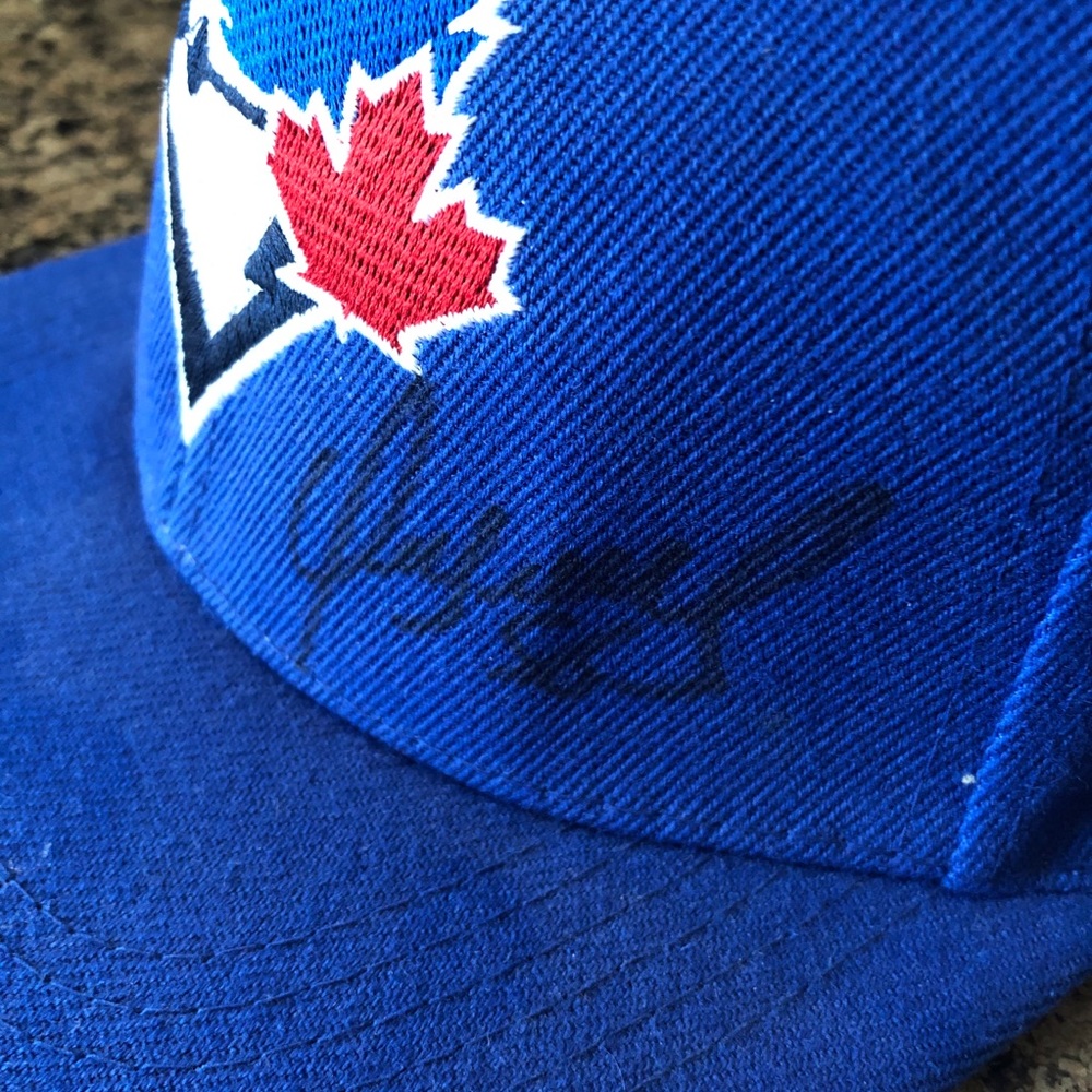 AUTHENTIC OFFICIAL Toronto Blue Jays Autographed Baseball ⚾️ Cap - Picture 2 of 4